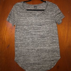 🌻 2 for $20🌻 Zumiez Grey T-shirt